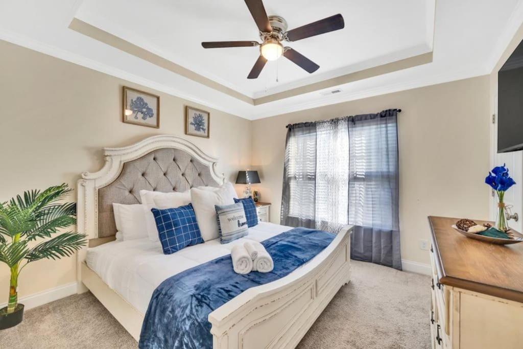 Villa Cozy 2B Townhouse King Bed Free Parking Tv In Brs à Concord Extérieur photo
